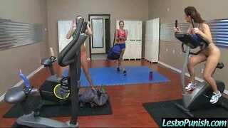 ���ార్డ్ సెక్స్ శిక్షించే చికిత్స మధ్య వేడి మరియు సగటు ఆడవారు (బ్లేక్&amp;amp;karlie&amp;amp;kenna) movie-19