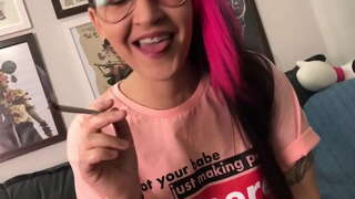 Stoner Noia - Milà Spook